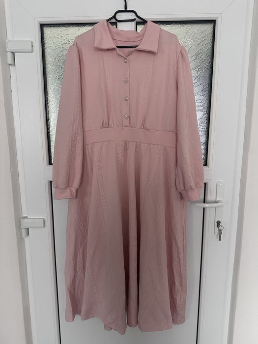 Rochie eleganta nepurtata