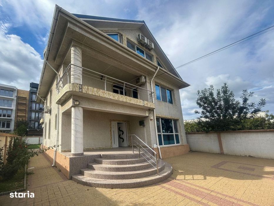 Pensiune cu 10 camere in Mamaia-Sat, zona LIDL . Oportunitate de inves