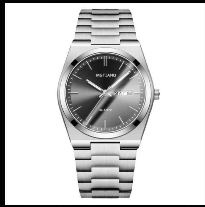 наручные часы,аккуратные красивые