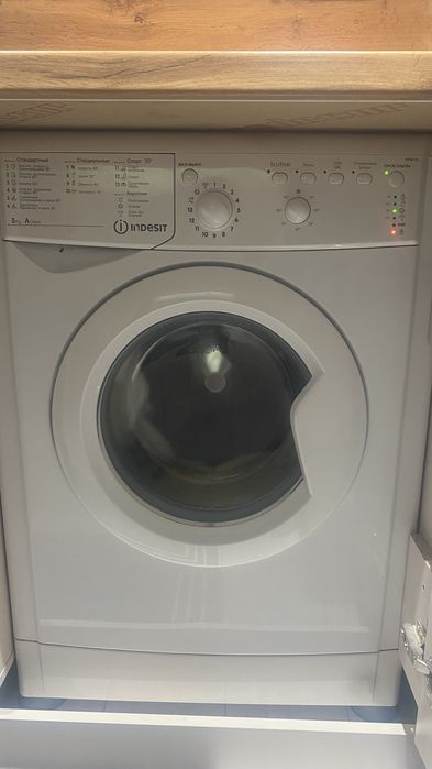 Стиральная машинка indesit
