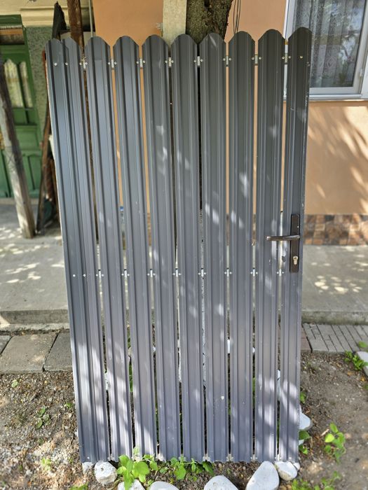 Poarta pietonala metalica