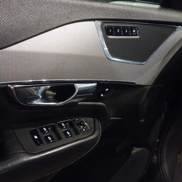Volvo XC90, 2018, 140000km, KmCarPass Belgia