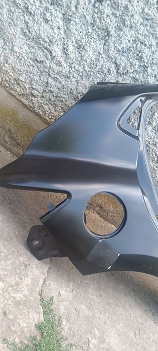 Заден десен калник ( панел) Clio IV