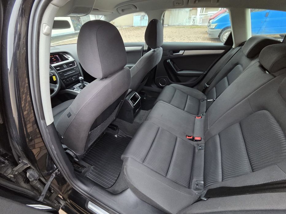 Audi A4 B8, 2012, 2.0d~136 Cp/Eu 5/Navi/Sc incalzite/klima/Bang&Olufsen