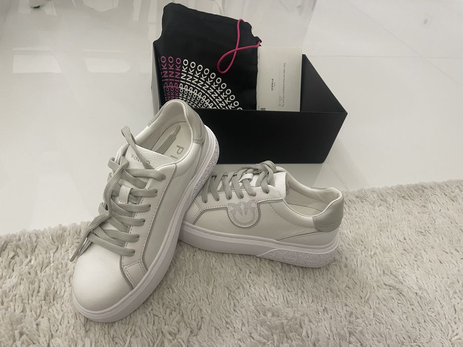 Продавам кецове - Pinko - 36-ти номер - чисто нови
