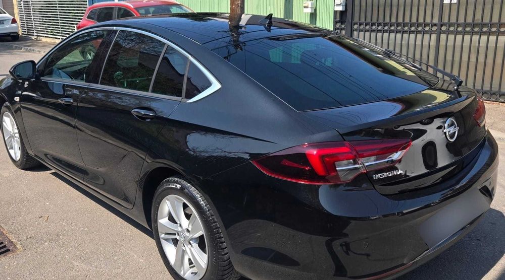 Opel Insignia 2019 1.6 CDTI 136 CP Automată NEGOCIABIL