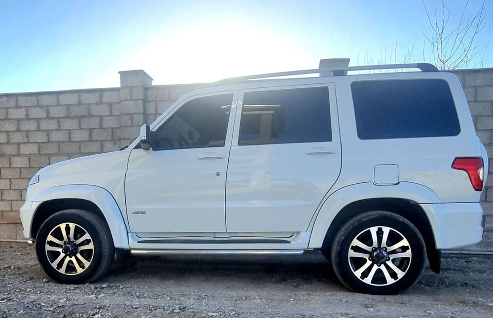 UAZ Patriot 2015 — 4