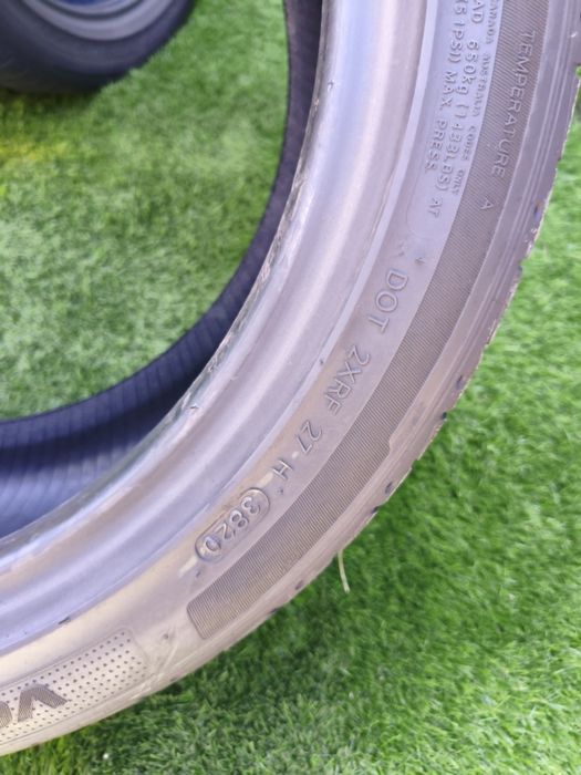 245 40 18 Hankook