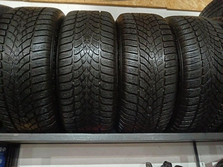 Anvelope iarna Dunlop Winter Sort 4D 225 50 R17  98H. XL