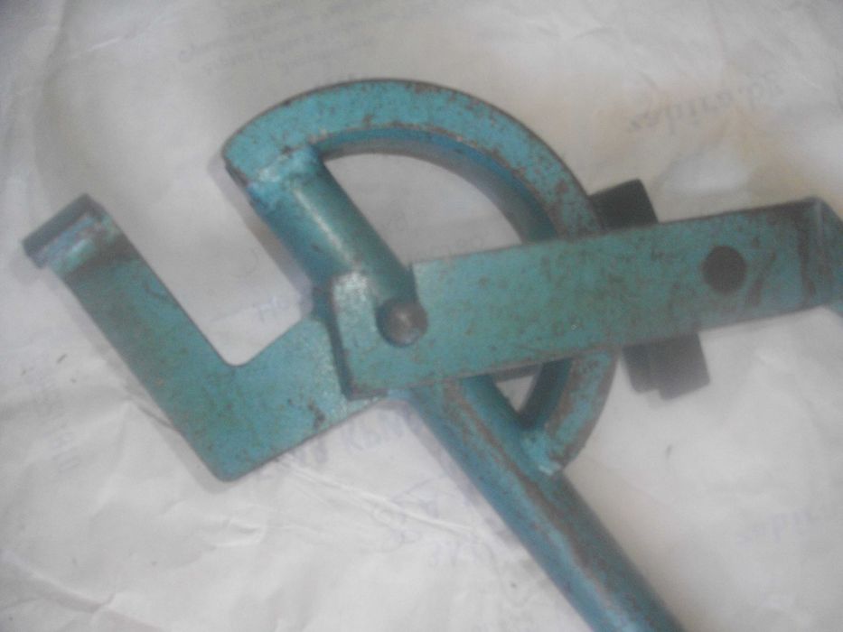 15мм/16мм-Тръбогиб Масивен Уред За Огъване Метални Тръби Дебелостенни