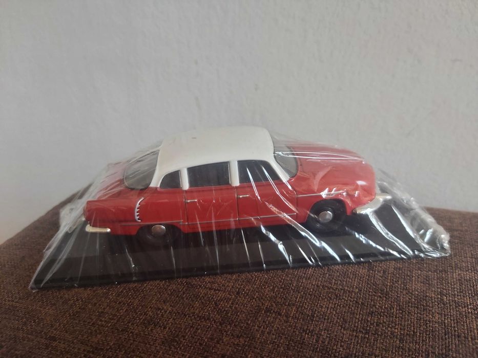Machetă Tatra 603-1 executie scară 1:43 (seria "Masini de Legenda")
