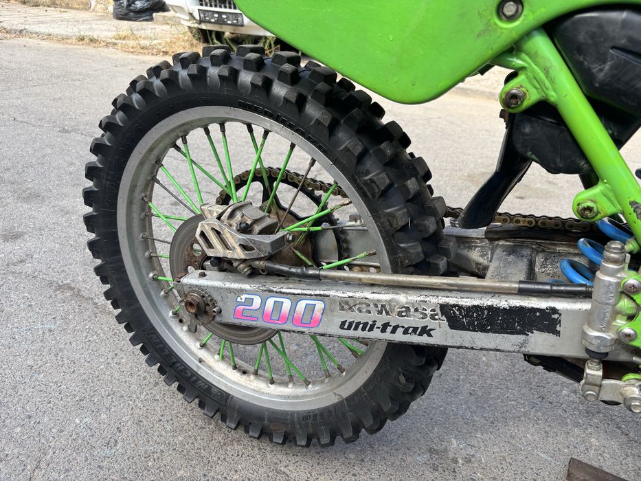 Кавазаки кдх 200