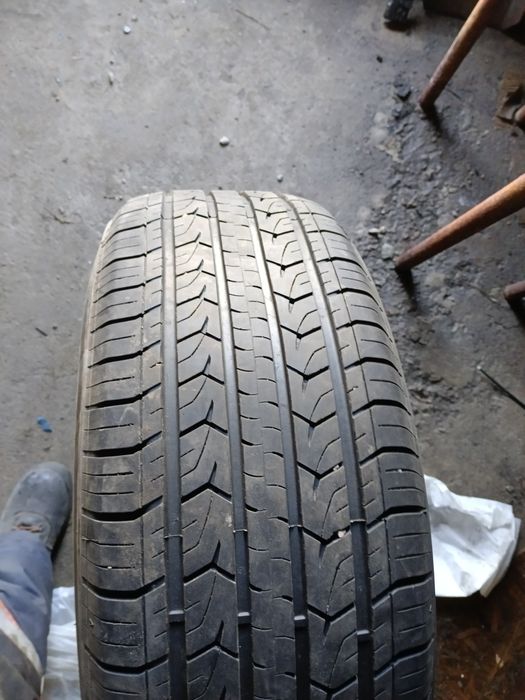 Продам резину лето 265/60 R18