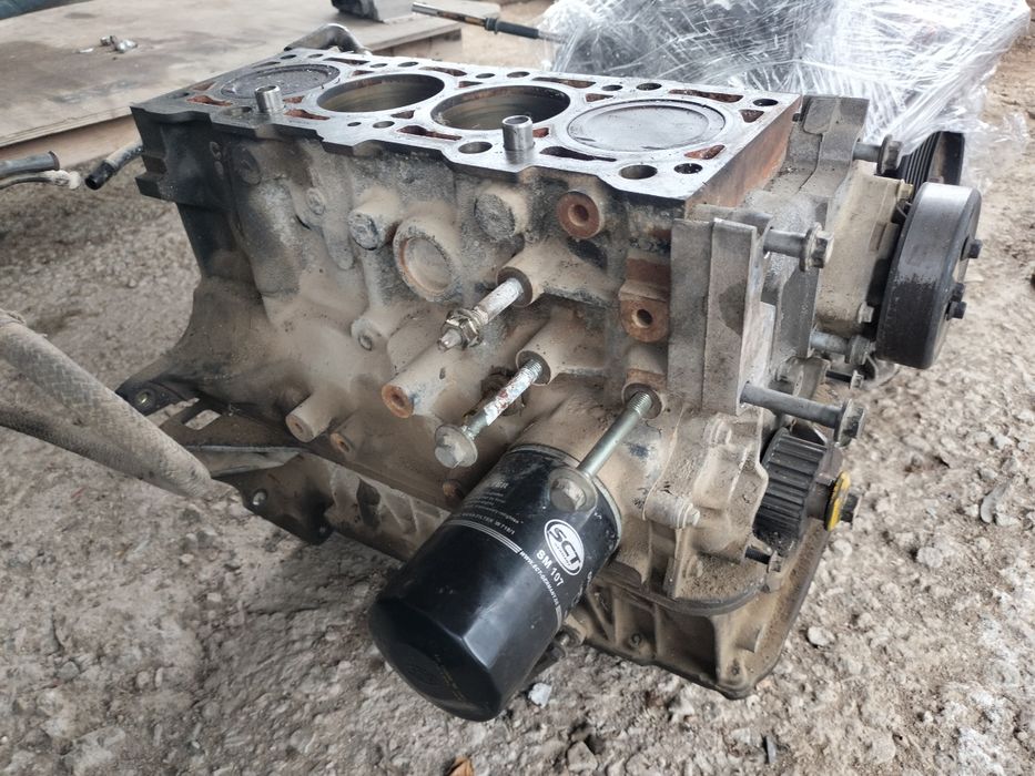 Блок цилиндров ford focus 1.8