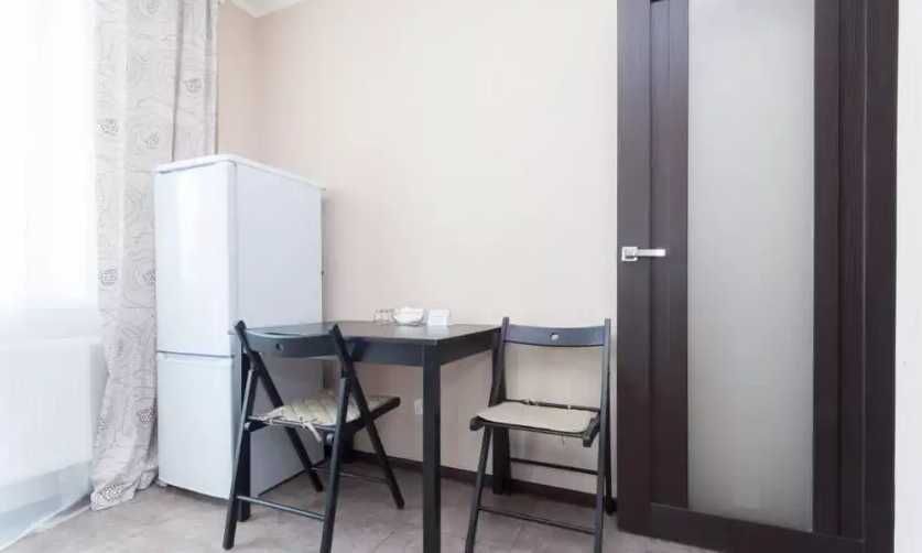 Дава се под наем Едностаен апартамент в Пловдив, Въстанически - 34 кв.м за 163.2 € - Снимка #3