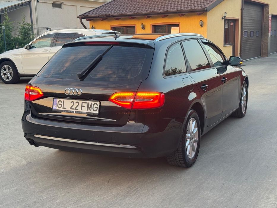 Audi A4 2013 • 2.0d • 143 cp • full led