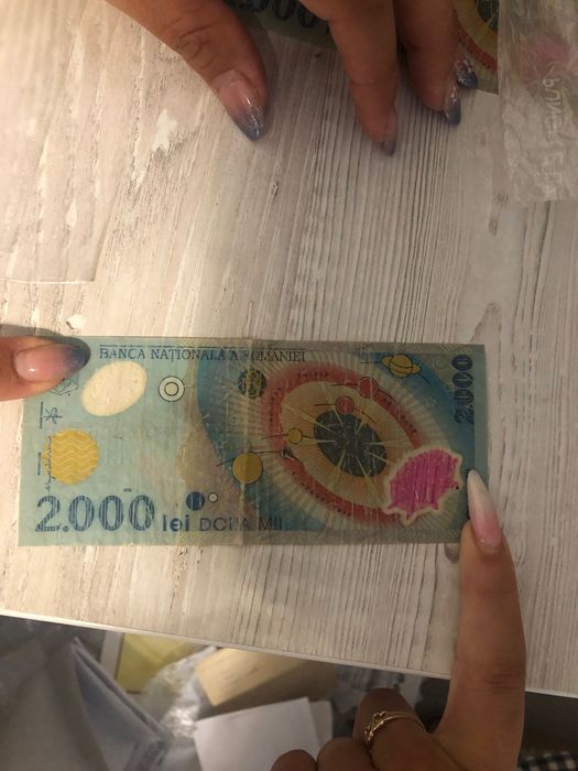 Bacnote 200 cu eclipsa