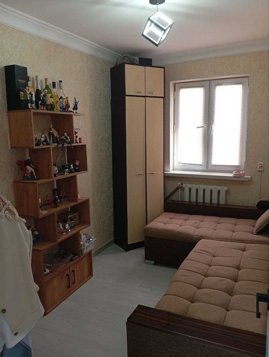 Сергели Спутник 9 3 Ком на 2 этаже ,дом 2 этажный квартира с  ремонтом