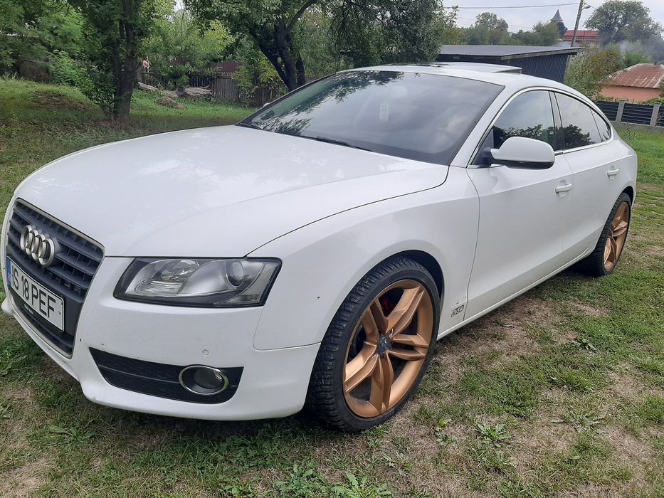 Audi A5 2.0 TDI • 2011