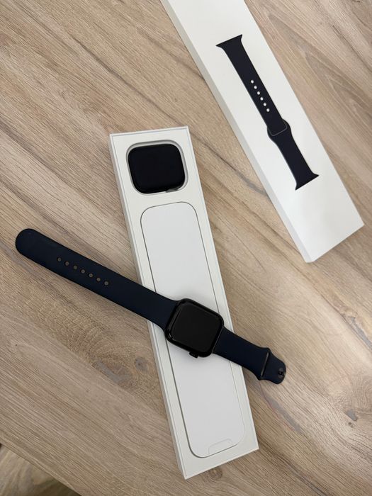 Продам Апл вотч 8 45 мм