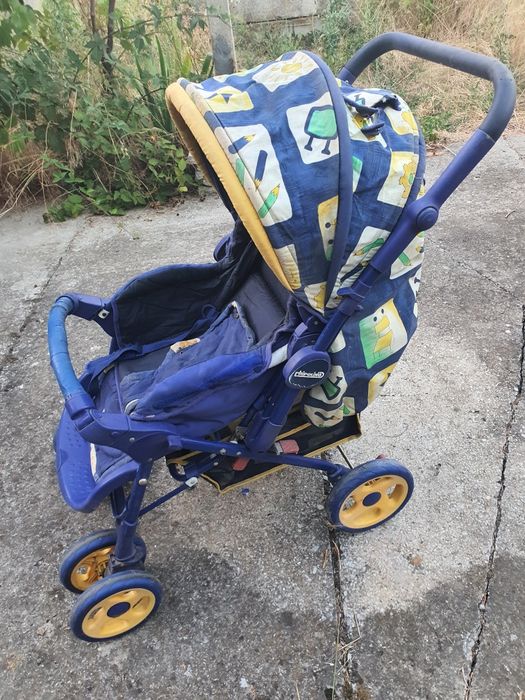 Подарявам детска количка