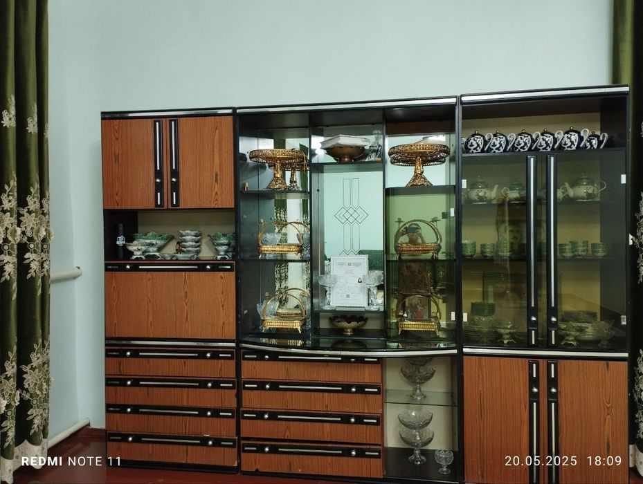 Гарнитур качественный