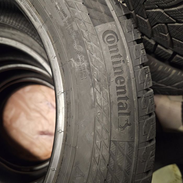 4 Нови бусови гуми 225/55R17C Continental VanCon 4Season 109H DOT4025