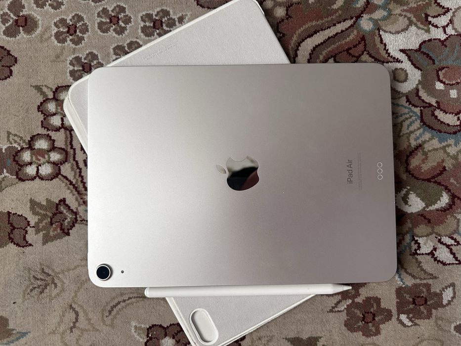 iPad air 5-го поколение продам