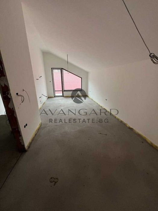 оф.22342 Двуетажна Къща Марково