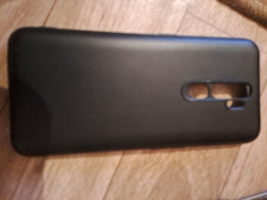 Продам телефон  срочно