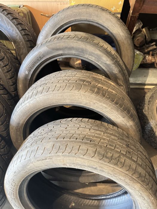 Резина r19 r17 продам