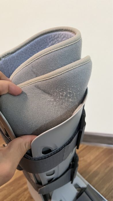 Cizma de imobilizare Aircast Standard