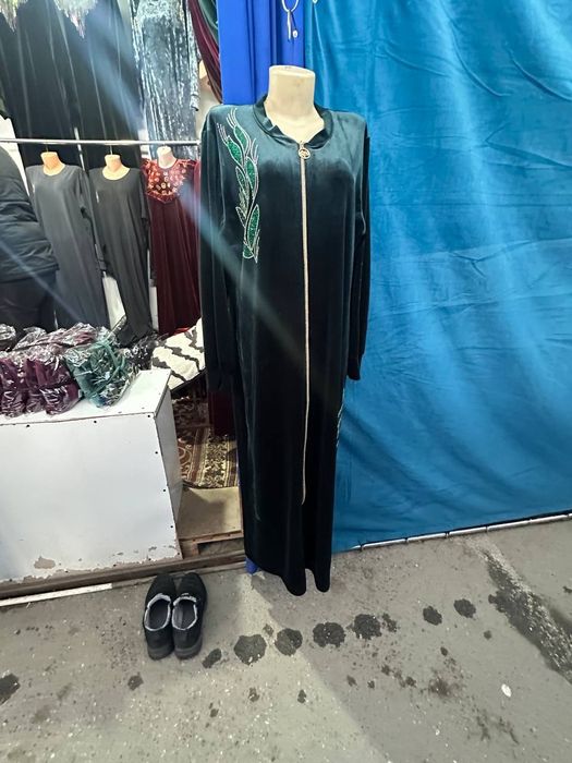 Kiyimlar tikamiz xoxlagan uslubda