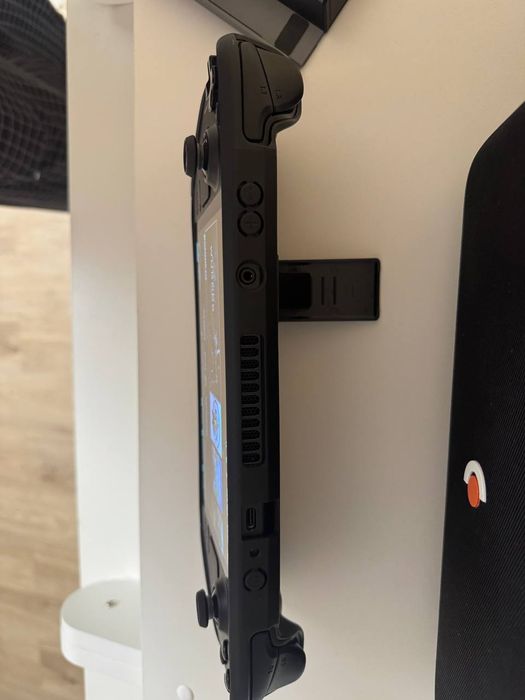 Обменяю Steam deck oled 512gb