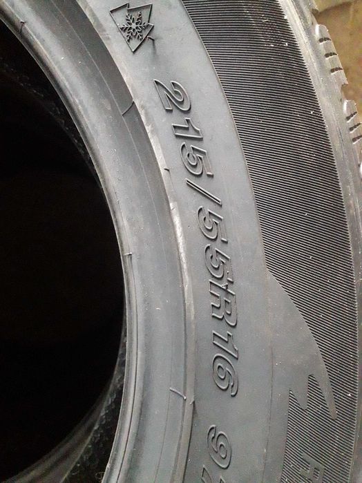 Шины зимние 215 55 R 16