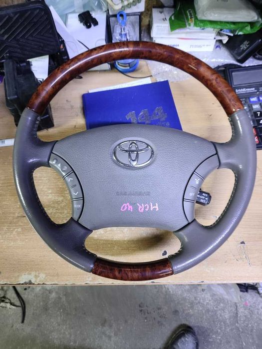 Руль дерево Toyota Estima
