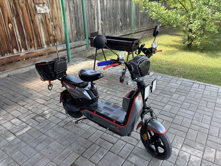 Продам Sk 8.  600w