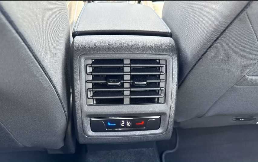 Volkswagen Golf 8 GTE  Plug-in Hybrid