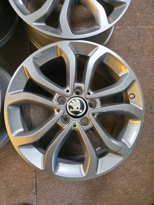 4 Jante Aliaj 5x112 17'' 7J ET 48.5 - OE VW Golf Passat Touran Sharan Caddy T-Roc Tiguan / Skoda Octavia Superb Yeti Karoq