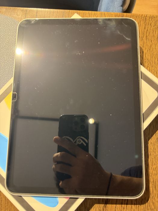 Apple Ipad a16 128 gb
