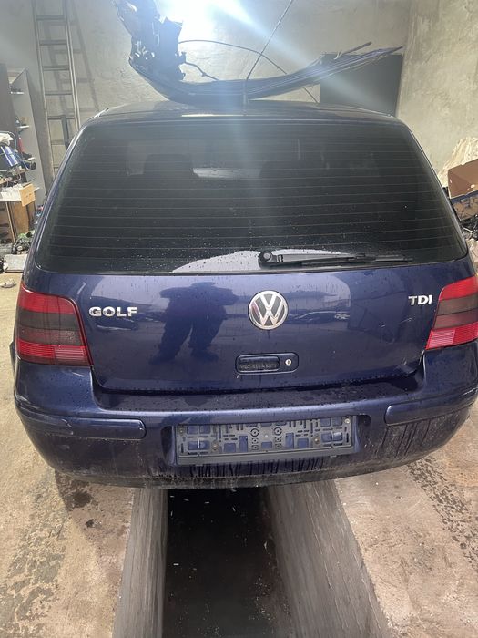 Dezmembrez Vw Golf  4 1.9 AJM Bora Seat