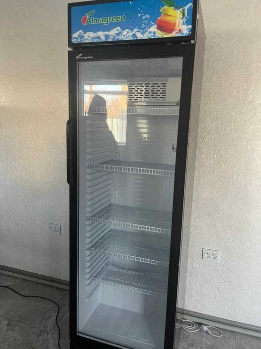 Витринные холодильники и морозильники