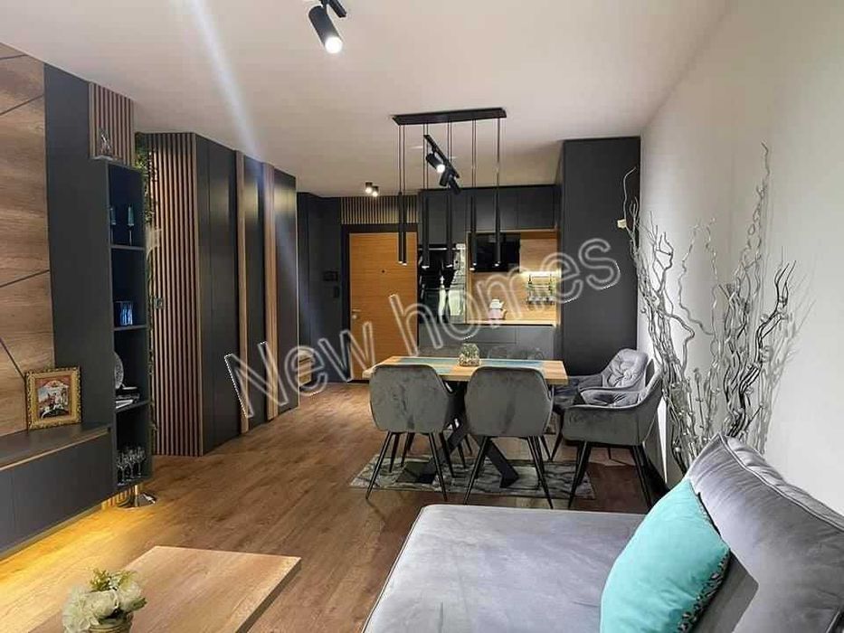 Продава се Двустаен апартамент в Пловдив, Каменица 1 - 74 кв.м за 2000 €/кв.м - Снимка #1