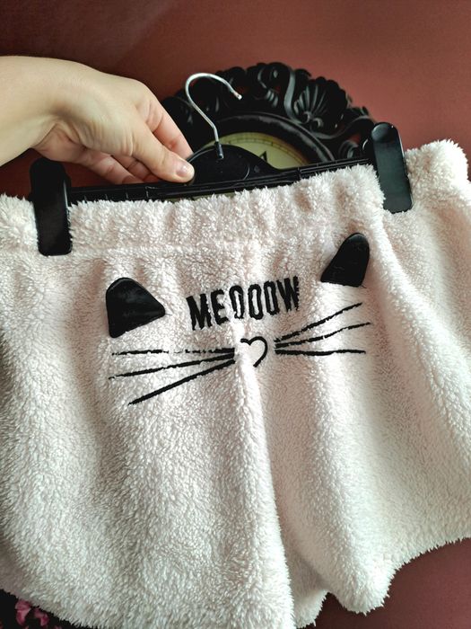 Pantaloni pufoși de pijama sau de casă Meow cu urechi de pisică