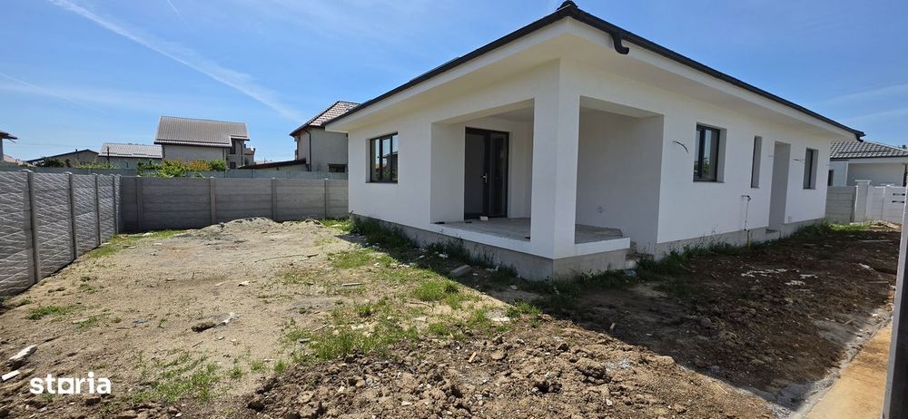 Casa 4 Camere parter, 120mp, 400 mp teren,placa beton, in DOMNESTI