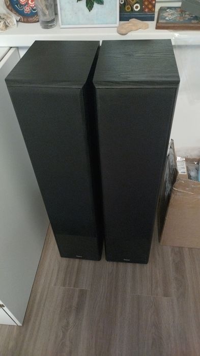 Boxe de podea Magnat Monitor Supreme 1002 - Stare foarte bună