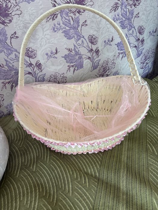 Продам коржыны в идеальном состоянии