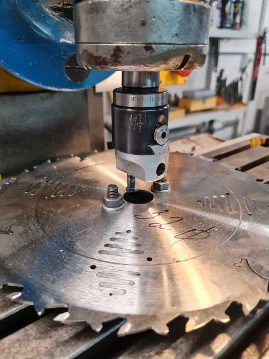 Универсальная ремонтная мастерская