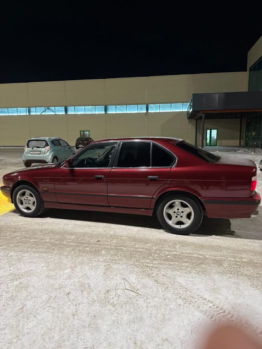 Легендарный BMW 520