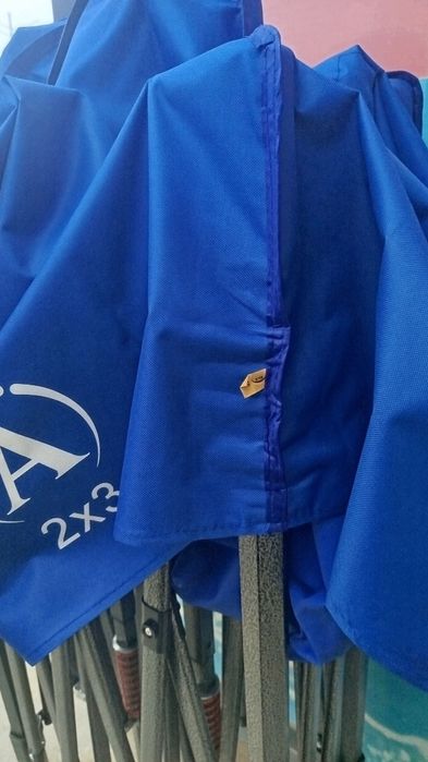 Zontik sotiladi razmeri 2*3 yangi xali